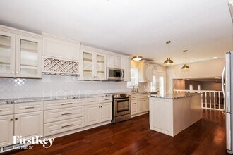 5621 Willow Twig Ln in Dayton, OH - Building Photo - Building Photo