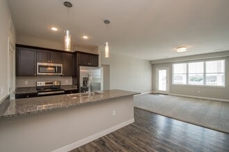 The Willow, Lot 158 in Iowa City, IA - Building Photo - Interior Photo
