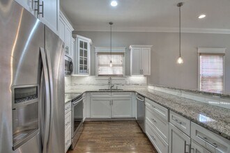 1327A Meridian St in Nashville, TN - Building Photo - Building Photo