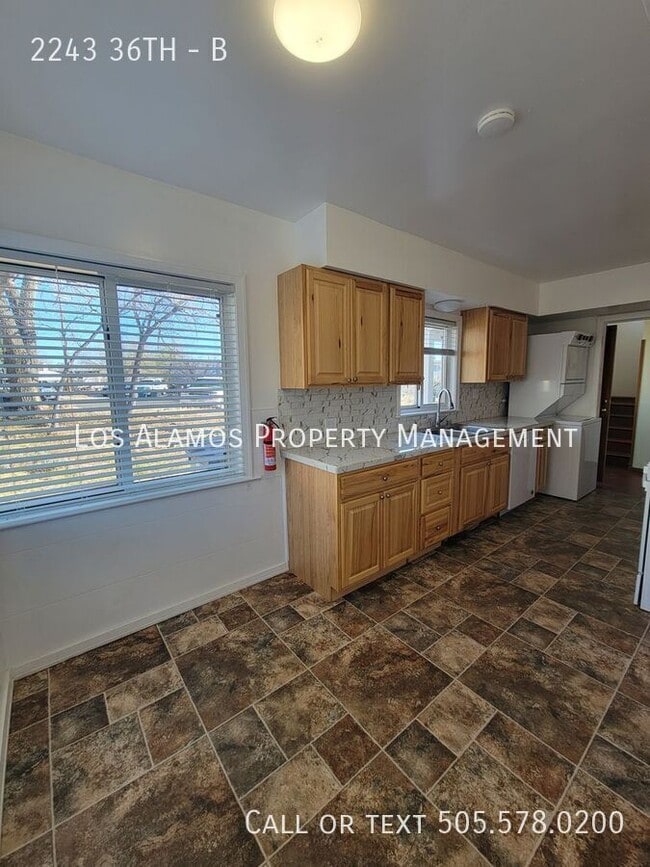 2243 36th St in Los Alamos, NM - Building Photo - Building Photo