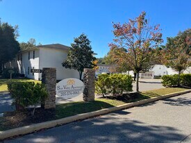 Sun Valley Apartments