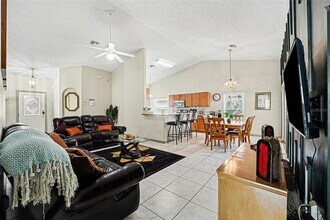 2651 Autumn Creek Cir in Kissimmee, FL - Building Photo - Building Photo