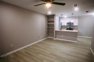 345 FM86 in Luling, TX - Building Photo - Building Photo
