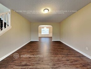 372 Othello Dr in Hampton, GA - Building Photo - Building Photo