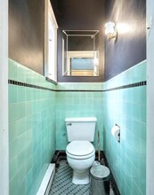 23-25 E King St in York, PA - Building Photo - Building Photo