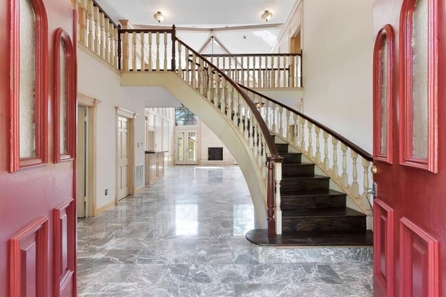 6803 Walton Heath Dr in Houston, TX - Building Photo - Building Photo