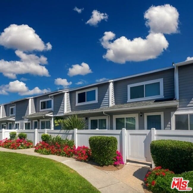 property at 1930 W College Ave