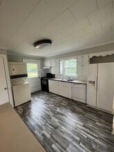 1107 Trogdon St in North Wilkesboro, NC - Building Photo - Building Photo