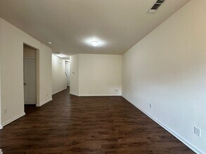 8957 Bradstreet Commons Way in Charlotte, NC - Building Photo - Building Photo