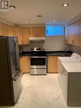 1158 Shoal Point Rd in Ajax, ON - Building Photo - Building Photo