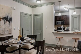 19300 Ella Blvd in Spring, TX - Building Photo - Building Photo