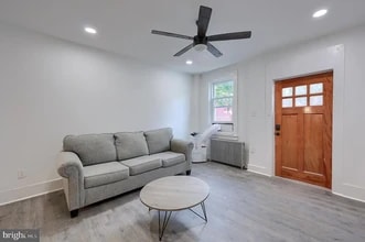 674 W Vine St in Lancaster, PA - Building Photo - Building Photo