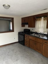 108 Cleo Dr in Bardstown, KY - Foto de edificio - Building Photo
