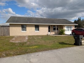 3202 Timberline Rd in Winter Haven, FL - Building Photo