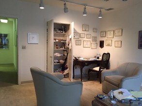 Crystal Towers in White Plains, NY - Building Photo - Interior Photo