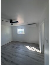 4309 Dozier St, Unit #1 in East Los Angeles, CA - Foto de edificio - Building Photo