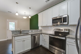 108 Pine Ct in Summerville, SC - Building Photo - Building Photo