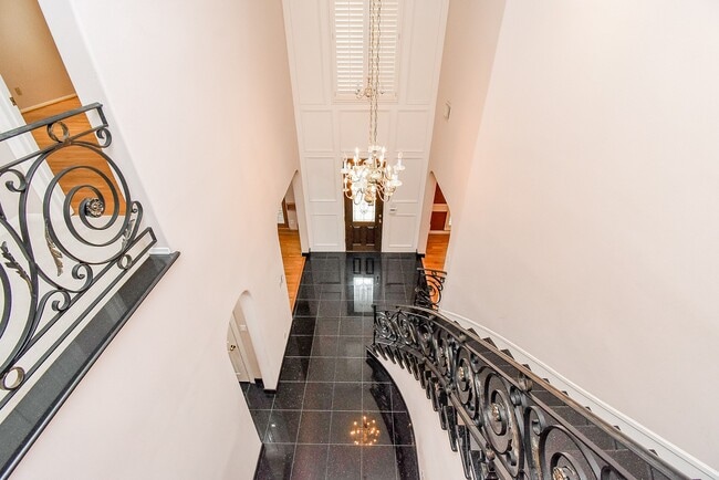 property at 3015 Bonnebridge Way Blvd