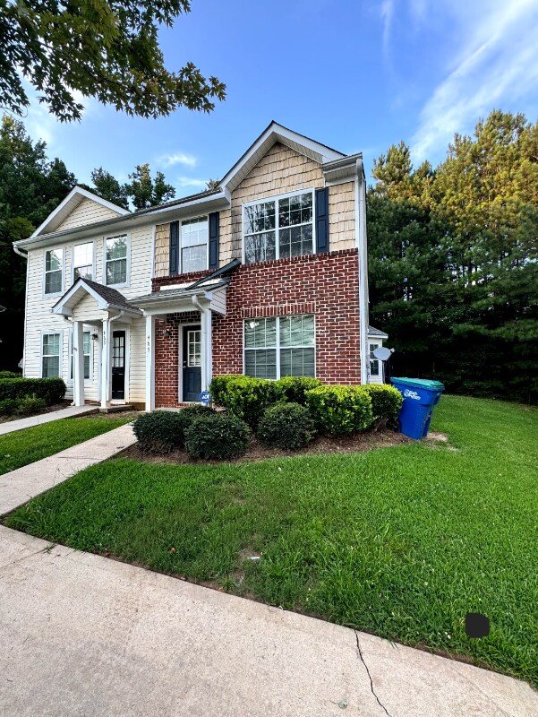 465 Inkberry Dr in Atlanta, GA - Building Photo - Building Photo