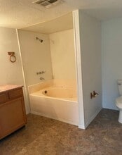 35229 Orange Grove Ln in Leesburg, FL - Building Photo - Building Photo
