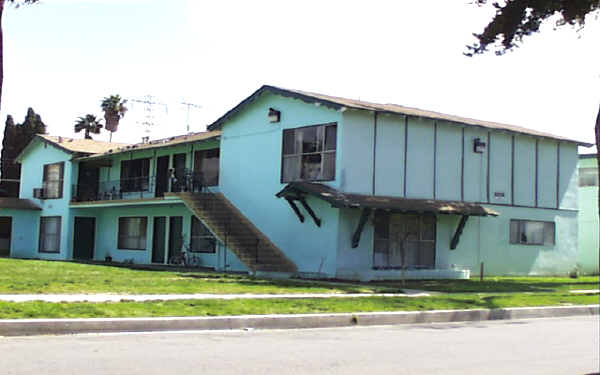 1630 S Calle Del Mar in Anaheim, CA - Building Photo - Building Photo