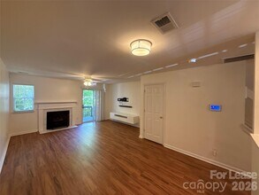 639 Mountainwater Dr in Charlotte, NC - Building Photo - Building Photo