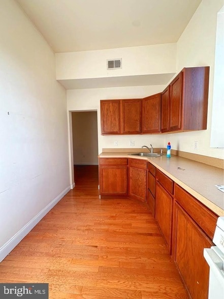 3900 Terrace St, Unit 2 in Philadelphia, PA - Building Photo - Building Photo