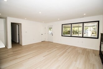 6491 Clearair Dr in Mentor, OH - Building Photo - Building Photo