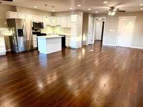 7428 S 700 E in Midvale, UT - Building Photo - Building Photo