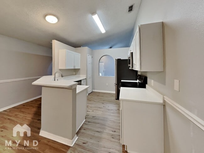 8537 English Oak Dr in Jacksonville, FL - Foto de edificio - Building Photo