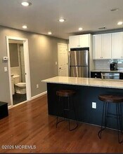 320 New York Ave in Jersey City, NJ - Building Photo - Building Photo