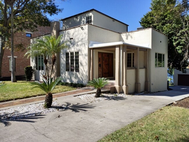 property at 721 Terrace Blvd