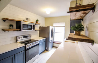 6918 MacKenzie Rd 1N in St. Louis, MO - Building Photo