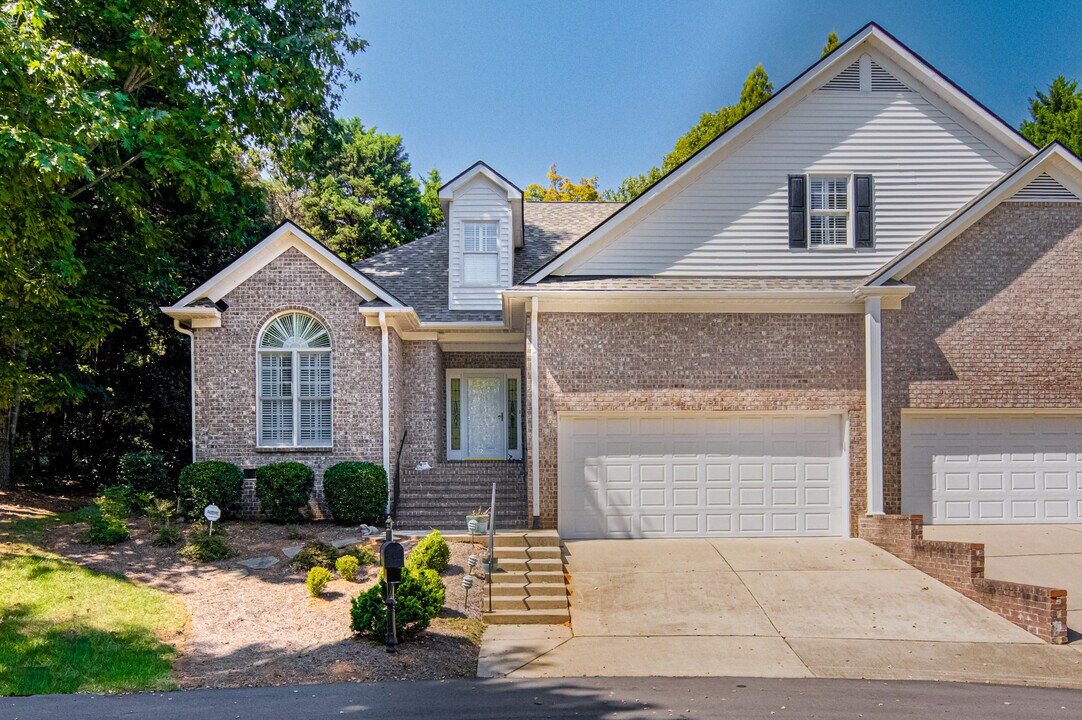 8 Indigo Cove in Greensboro, NC - Building Photo