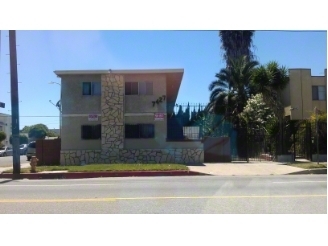 Davis Arms Apartments in Los Angeles, CA - Foto de edificio - Building Photo