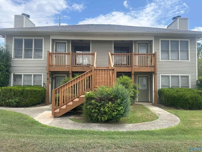 property at 12100 Carriage Ct SE