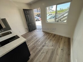 147 W Calle Primera in San Diego, CA - Building Photo - Building Photo