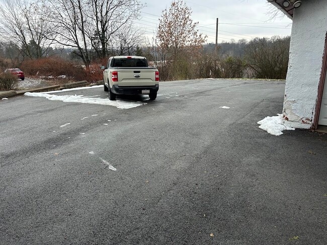 967 Perry Hwy in Pittsburgh, PA - Building Photo - Building Photo