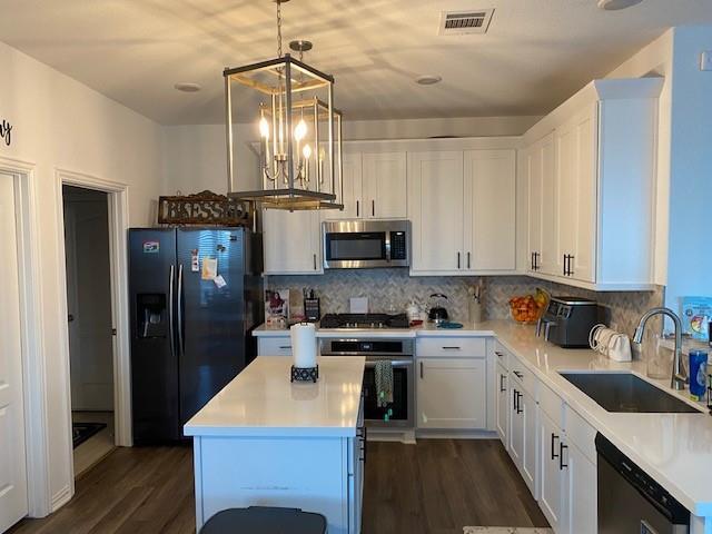 2200 McClendon Trl in Leander, TX - Building Photo - Building Photo