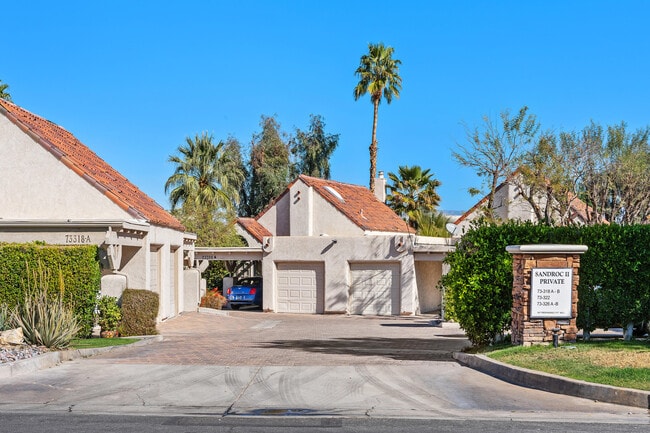 73322 Shadow Mountain Dr in Palm Desert, CA - Building Photo - Building Photo