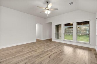 613 Sedona St in Oak Point, TX - Building Photo - Building Photo