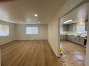 413 Laurel Ave in Hayward, CA - Building Photo - Building Photo