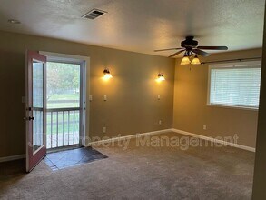 2542 Rod Beaudry Dr in Sacramento, CA - Building Photo - Building Photo