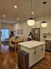 1636 N Western Ave in Chicago, IL - Building Photo - Building Photo