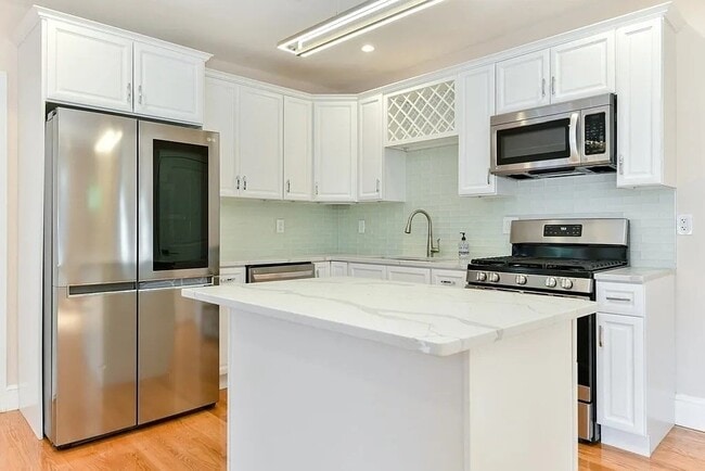 31 Chipman St in Boston, MA - Building Photo - Building Photo