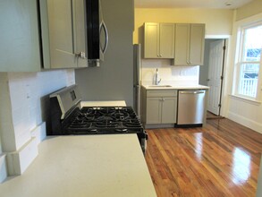 3 Pleasant St, Unit 3 in Boston, MA - Building Photo - Building Photo