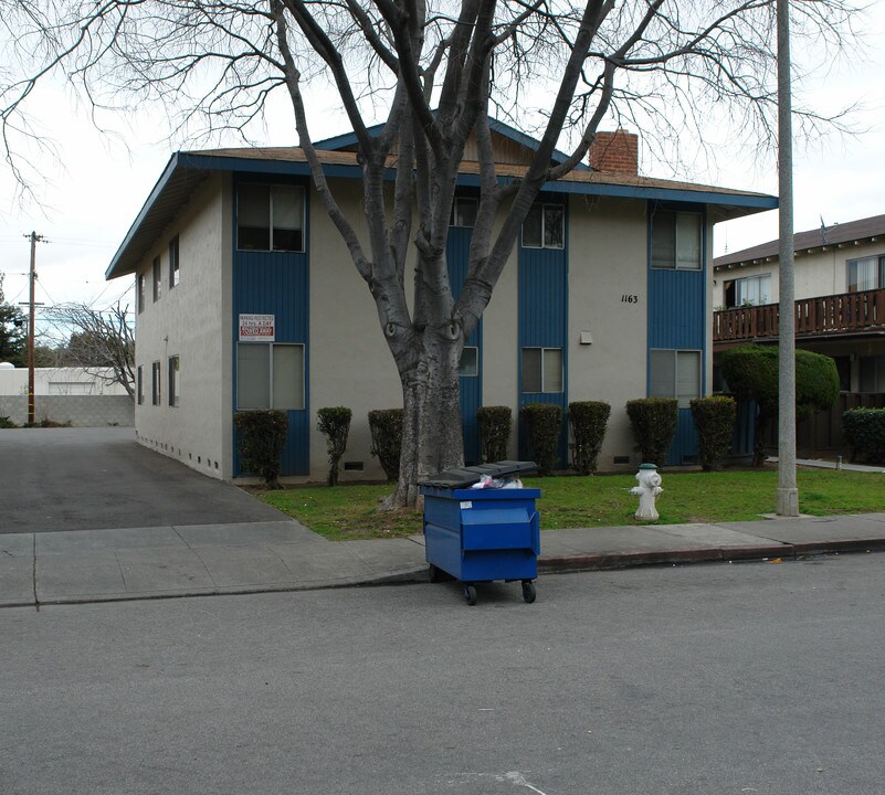 1163 Ayala Dr in Sunnyvale, CA - Building Photo