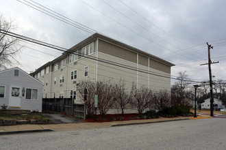 Town Center Apartments in North Beach, MD - Building Photo - Building Photo