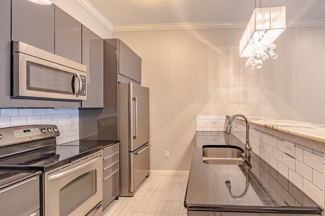 3015 Bryan St in Dallas, TX - Building Photo - Building Photo