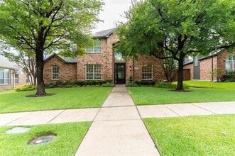 10451 Enchanted Meadow Dr in Frisco, TX - Building Photo - Building Photo